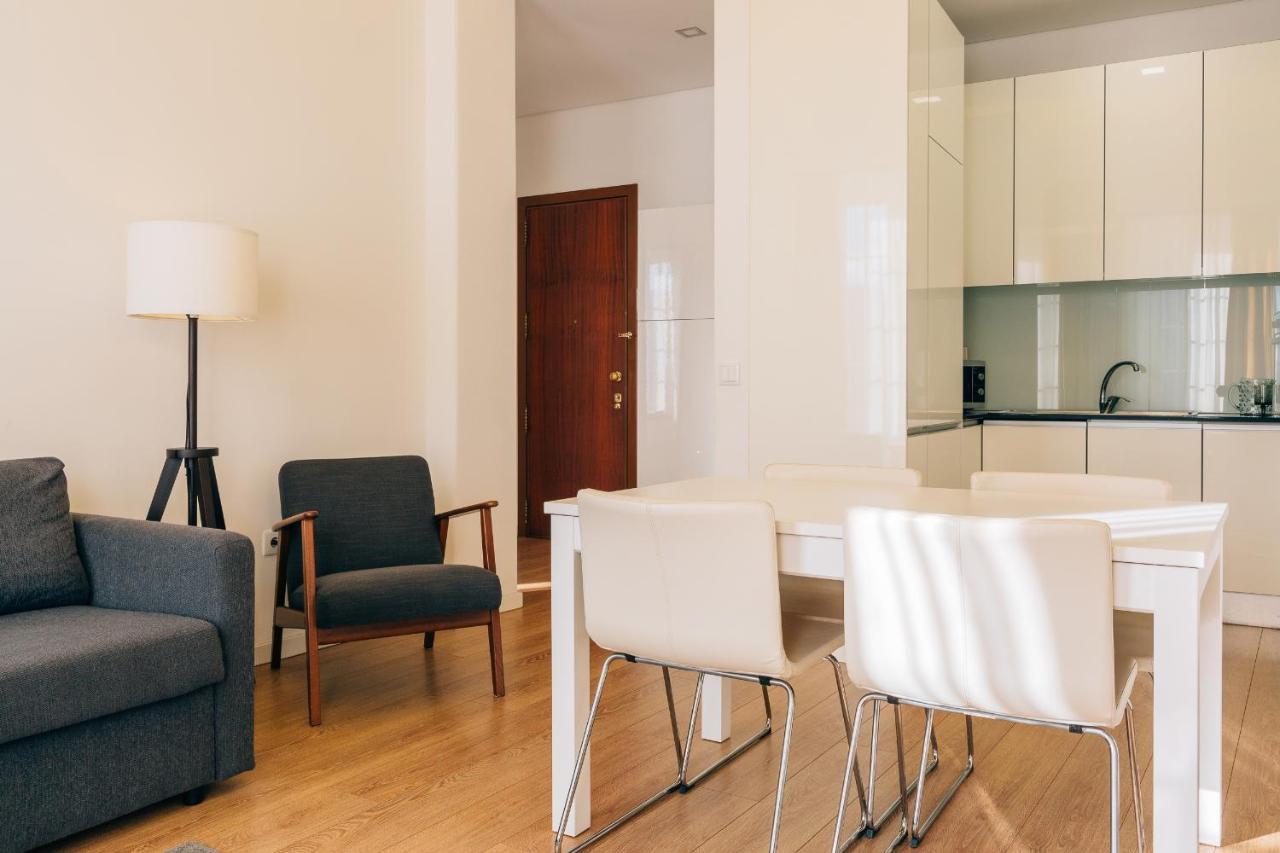 Orm Catedral & Sao Bento & Luiz Apartments بورتو المظهر الخارجي الصورة