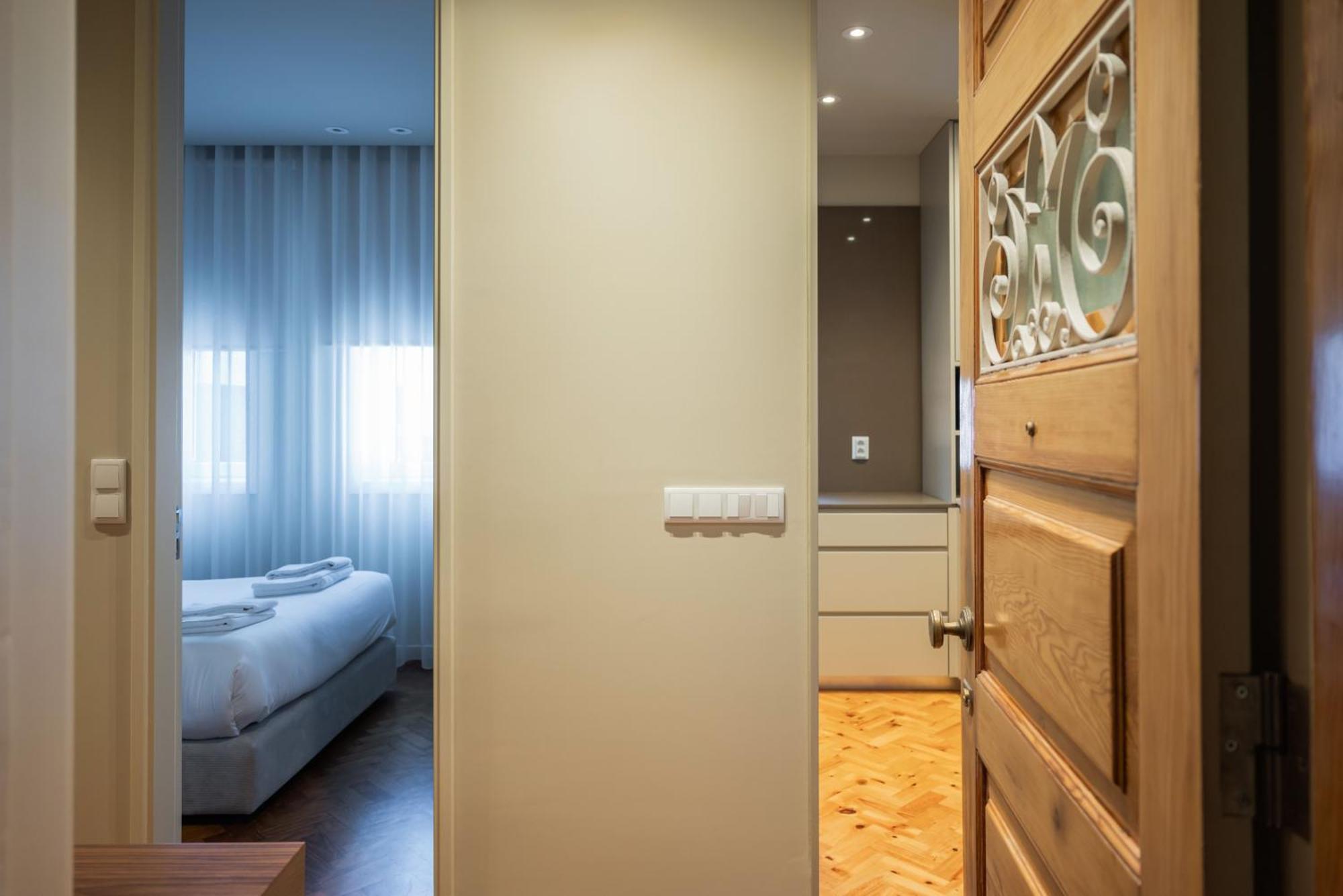 Orm Catedral & Sao Bento & Luiz Apartments بورتو المظهر الخارجي الصورة